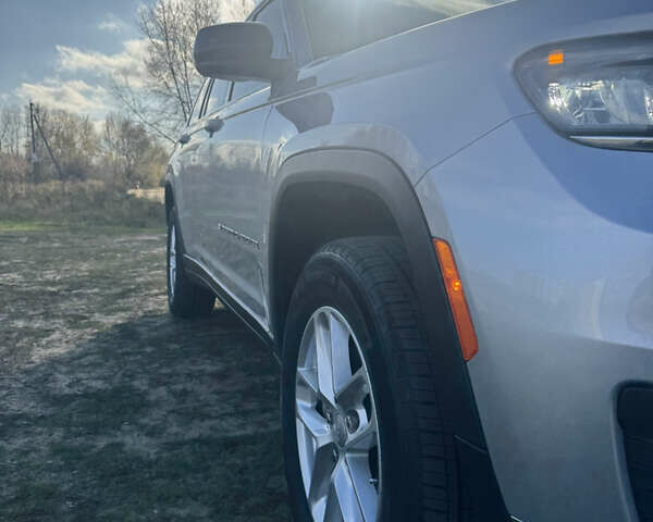 Серый Джип Гранд Чероки, объемом двигателя 3.6 л и пробегом 65 тыс. км за 34500 $, фото 3 на Automoto.ua