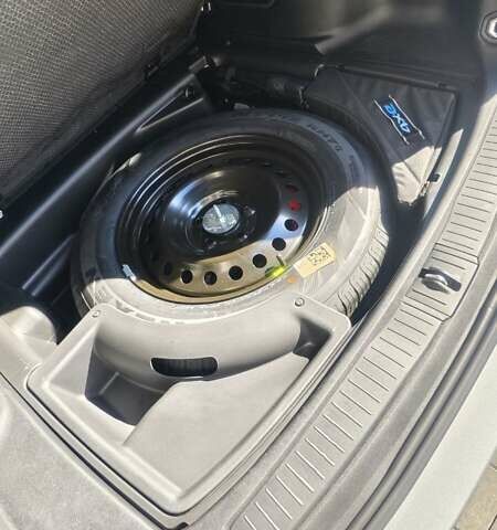 Серый Джип Гранд Чероки, объемом двигателя 2 л и пробегом 48 тыс. км за 48700 $, фото 65 на Automoto.ua