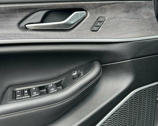 Серый Джип Гранд Чероки, объемом двигателя 2 л и пробегом 20 тыс. км за 50000 $, фото 17 на Automoto.ua