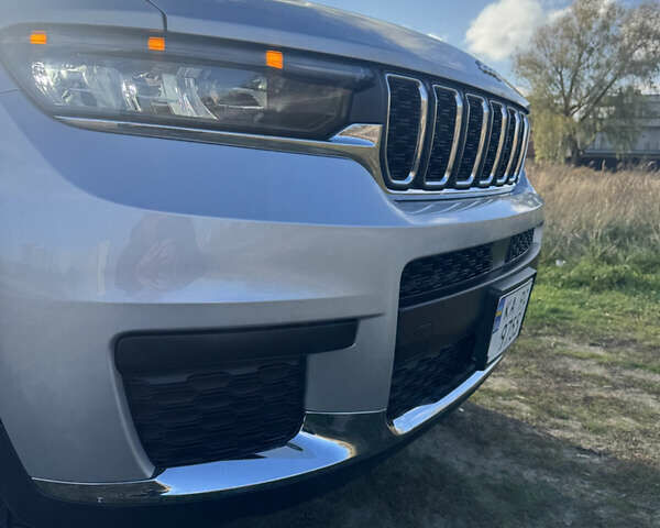 Серый Джип Гранд Чероки, объемом двигателя 3.6 л и пробегом 65 тыс. км за 34500 $, фото 4 на Automoto.ua