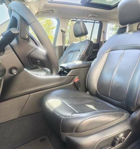 Серый Джип Гранд Чероки, объемом двигателя 2 л и пробегом 48 тыс. км за 48700 $, фото 31 на Automoto.ua