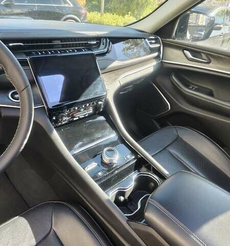 Серый Джип Гранд Чероки, объемом двигателя 2 л и пробегом 48 тыс. км за 48700 $, фото 33 на Automoto.ua