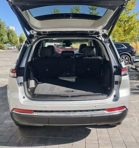 Серый Джип Гранд Чероки, объемом двигателя 2 л и пробегом 48 тыс. км за 48700 $, фото 66 на Automoto.ua