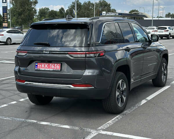 Серый Джип Гранд Чероки, объемом двигателя 2 л и пробегом 20 тыс. км за 50000 $, фото 5 на Automoto.ua