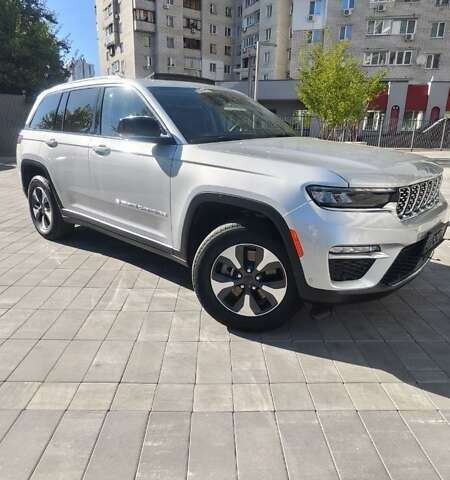 Серый Джип Гранд Чероки, объемом двигателя 2 л и пробегом 48 тыс. км за 48700 $, фото 9 на Automoto.ua