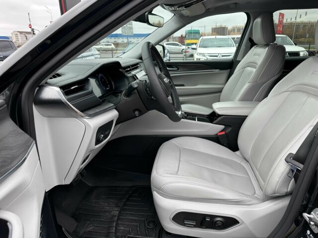 Серый Джип Гранд Чероки, объемом двигателя 3.6 л и пробегом 32 тыс. км за 43900 $, фото 7 на Automoto.ua