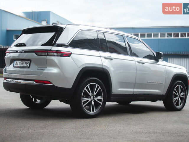 Серый Джип Гранд Чероки, объемом двигателя 3.6 л и пробегом 87 тыс. км за 39700 $, фото 2 на Automoto.ua