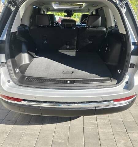 Серый Джип Гранд Чероки, объемом двигателя 2 л и пробегом 48 тыс. км за 48700 $, фото 69 на Automoto.ua