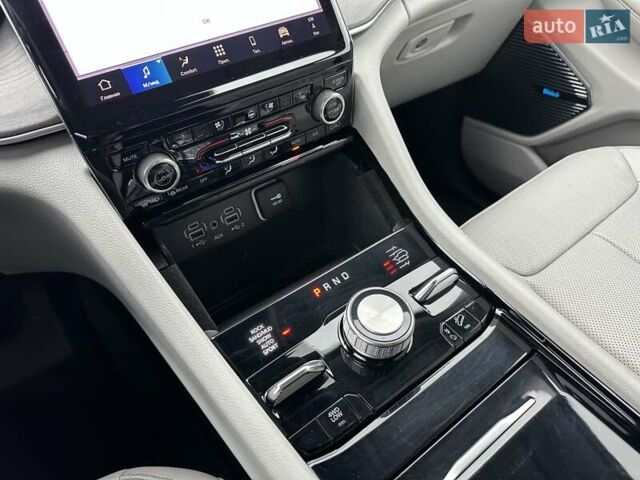 Серый Джип Гранд Чероки, объемом двигателя 3.6 л и пробегом 32 тыс. км за 43900 $, фото 24 на Automoto.ua