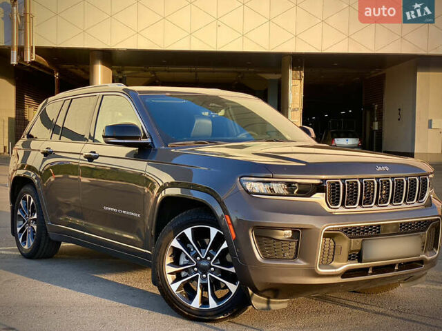Сірий Джип Grand Cherokee, об'ємом двигуна 3.6 л та пробігом 15 тис. км за 66800 $, фото 1 на Automoto.ua