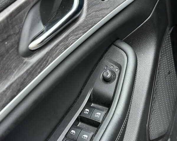 Сірий Джип Grand Cherokee, об'ємом двигуна 3.6 л та пробігом 10 тис. км за 44900 $, фото 15 на Automoto.ua