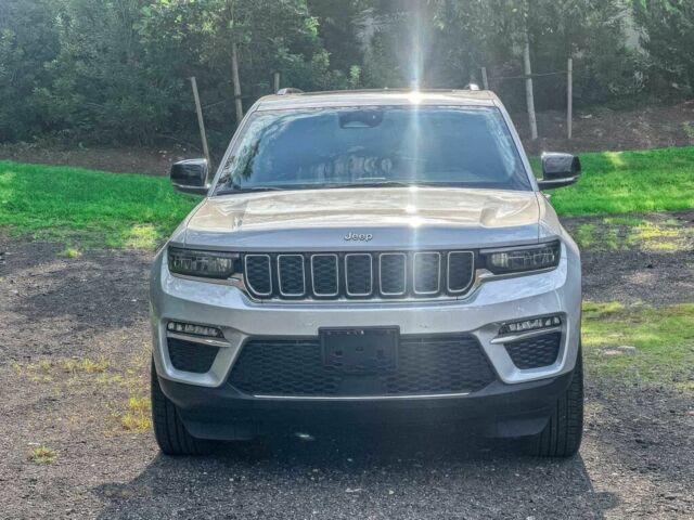 Сірий Джип Grand Cherokee, об'ємом двигуна 2 л та пробігом 10 тис. км за 18700 $, фото 1 на Automoto.ua