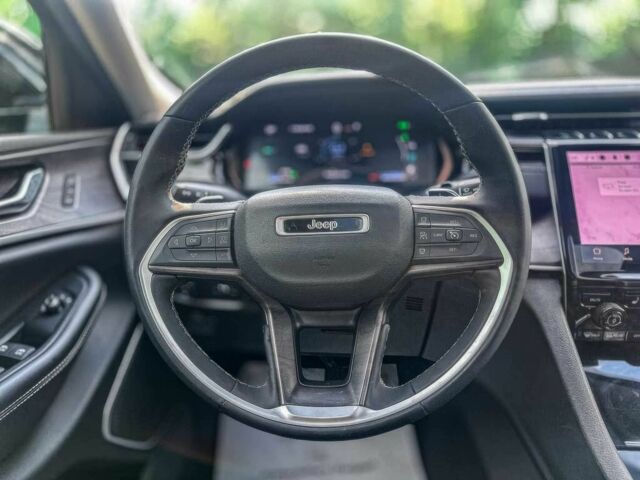 Сірий Джип Grand Cherokee, об'ємом двигуна 2 л та пробігом 10 тис. км за 18700 $, фото 9 на Automoto.ua