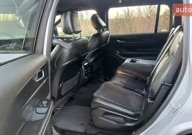 Джип Гранд Чероки 2023 в Луцке на Automoto.ua Серый Джип Гранд Чероки, объемом двигателя 3.6 л и пробегом 19 тыс. км за 35500 $, фото 10 на Automoto.ua