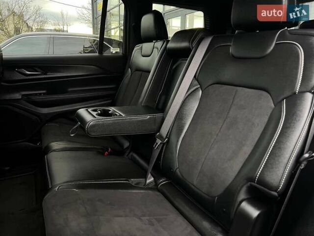 Серый Джип Гранд Чероки, объемом двигателя 3.6 л и пробегом 20 тыс. км за 37000 $, фото 22 на Automoto.ua