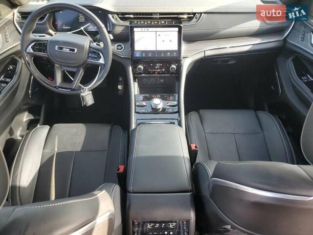 Серый Джип Гранд Чероки, объемом двигателя 2 л и пробегом 3 тыс. км за 18900 $, фото 7 на Automoto.ua