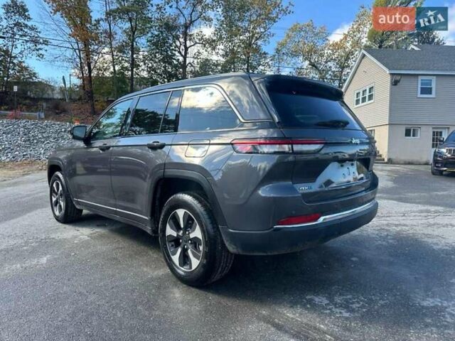 Сірий Джип Grand Cherokee, об'ємом двигуна 2 л та пробігом 66 тис. км за 15400 $, фото 1 на Automoto.ua