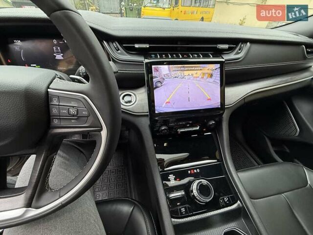 Серый Джип Гранд Чероки, объемом двигателя 2 л и пробегом 43 тыс. км за 48500 $, фото 28 на Automoto.ua