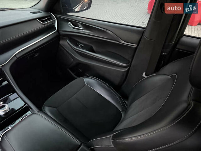 Серый Джип Гранд Чероки, объемом двигателя 3.6 л и пробегом 35 тыс. км за 49500 $, фото 71 на Automoto.ua