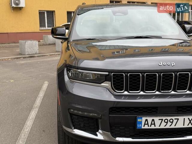 Серый Джип Гранд Чероки, объемом двигателя 2 л и пробегом 43 тыс. км за 48500 $, фото 4 на Automoto.ua