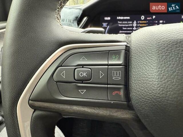 Серый Джип Гранд Чероки, объемом двигателя 2 л и пробегом 43 тыс. км за 48500 $, фото 16 на Automoto.ua