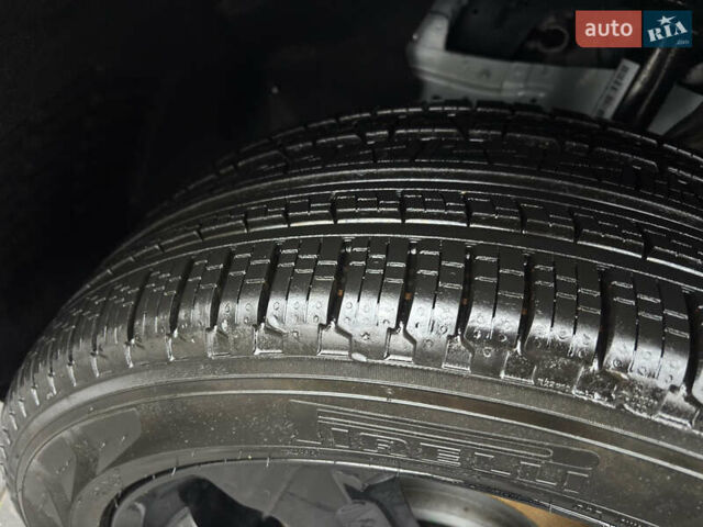 Серый Джип Гранд Чероки, объемом двигателя 3.6 л и пробегом 1 тыс. км за 46999 $, фото 11 на Automoto.ua