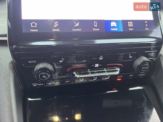 Серый Джип Гранд Чероки, объемом двигателя 3.6 л и пробегом 1 тыс. км за 46999 $, фото 17 на Automoto.ua