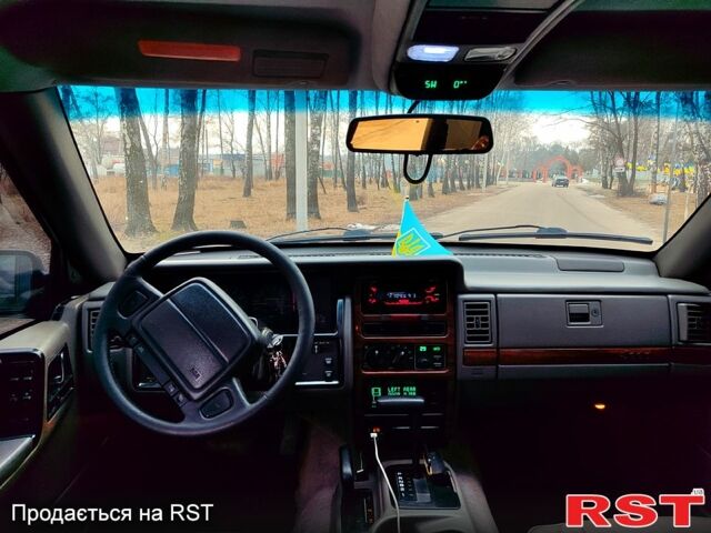 Синий Джип Гранд Чероки, объемом двигателя 5.2 л и пробегом 267 тыс. км за 6500 $, фото 12 на Automoto.ua