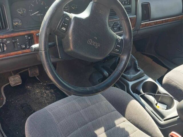 Синий Джип Гранд Чероки, объемом двигателя 0 л и пробегом 178 тыс. км за 4300 $, фото 4 на Automoto.ua