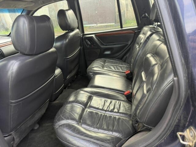 Синий Джип Гранд Чероки, объемом двигателя 2.5 л и пробегом 283 тыс. км за 3700 $, фото 7 на Automoto.ua