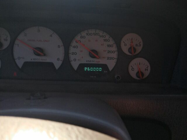 Синій Джип Grand Cherokee, об'ємом двигуна 3.1 л та пробігом 270 тис. км за 6500 $, фото 5 на Automoto.ua