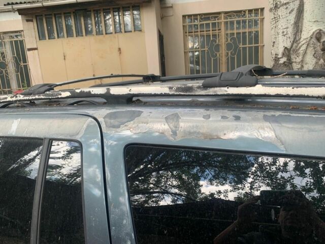 Синий Джип Гранд Чероки, объемом двигателя 4 л и пробегом 200 тыс. км за 3700 $, фото 4 на Automoto.ua