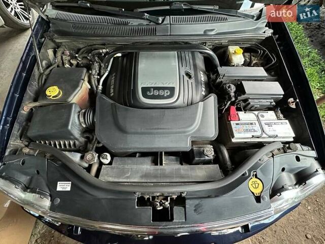 Синий Джип Гранд Чероки, объемом двигателя 5.65 л и пробегом 198 тыс. км за 11500 $, фото 21 на Automoto.ua