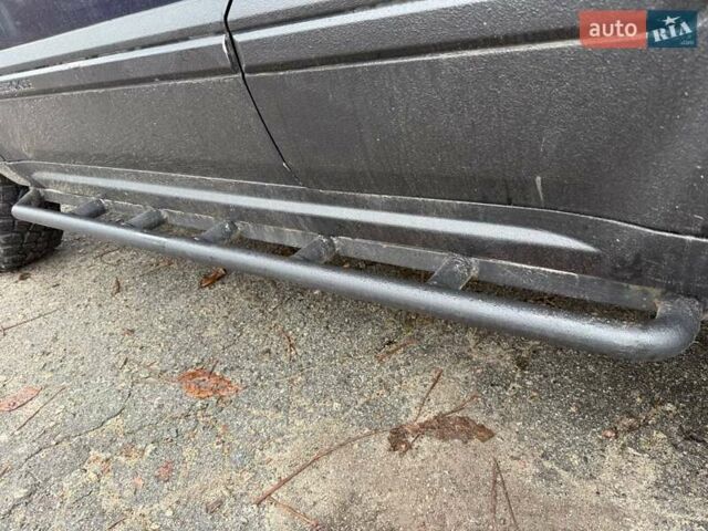 Синий Джип Гранд Чероки, объемом двигателя 5.65 л и пробегом 230 тыс. км за 15900 $, фото 21 на Automoto.ua