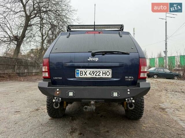 Синий Джип Гранд Чероки, объемом двигателя 5.65 л и пробегом 230 тыс. км за 15900 $, фото 5 на Automoto.ua