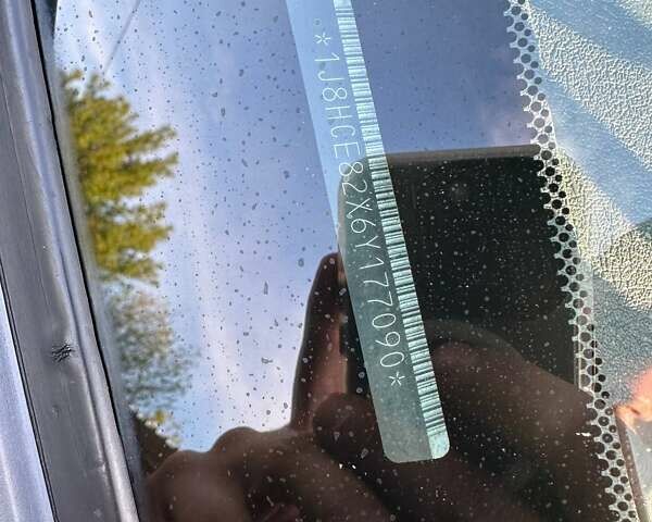 Синий Джип Гранд Чероки, объемом двигателя 5.65 л и пробегом 198 тыс. км за 11500 $, фото 17 на Automoto.ua