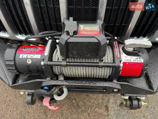 Синий Джип Гранд Чероки, объемом двигателя 5.65 л и пробегом 230 тыс. км за 15900 $, фото 9 на Automoto.ua