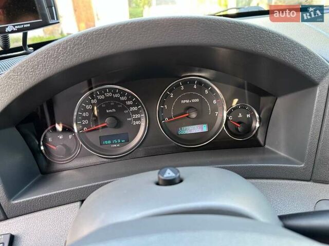 Синий Джип Гранд Чероки, объемом двигателя 5.65 л и пробегом 198 тыс. км за 11500 $, фото 10 на Automoto.ua