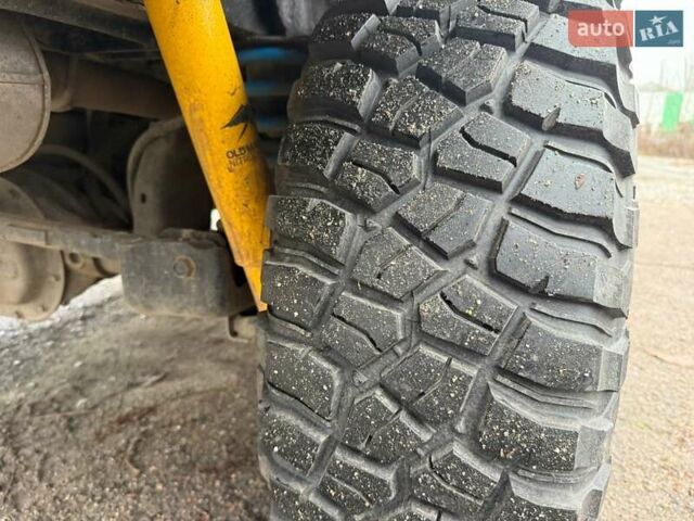 Синий Джип Гранд Чероки, объемом двигателя 5.65 л и пробегом 230 тыс. км за 15900 $, фото 12 на Automoto.ua