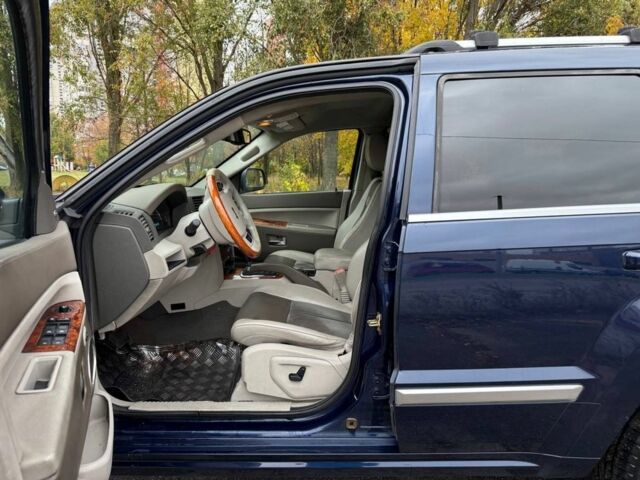Синій Джип Grand Cherokee, об'ємом двигуна 3 л та пробігом 217 тис. км за 8748 $, фото 5 на Automoto.ua