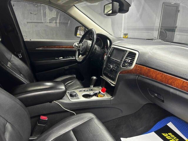 Синий Джип Гранд Чероки, объемом двигателя 3.7 л и пробегом 240 тыс. км за 13200 $, фото 16 на Automoto.ua