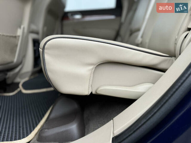 Синий Джип Гранд Чероки, объемом двигателя 2.99 л и пробегом 183 тыс. км за 15500 $, фото 32 на Automoto.ua