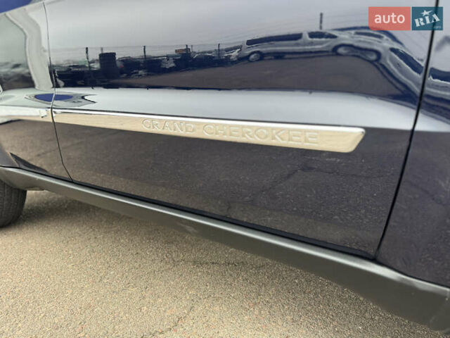 Синий Джип Гранд Чероки, объемом двигателя 2.99 л и пробегом 183 тыс. км за 15500 $, фото 24 на Automoto.ua