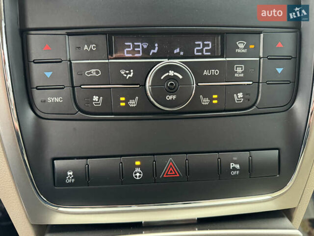 Синий Джип Гранд Чероки, объемом двигателя 2.99 л и пробегом 183 тыс. км за 15500 $, фото 80 на Automoto.ua