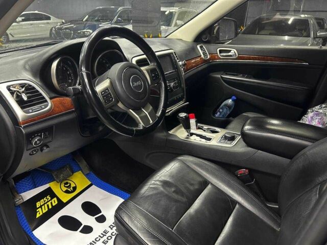 Синий Джип Гранд Чероки, объемом двигателя 3.7 л и пробегом 240 тыс. км за 13200 $, фото 10 на Automoto.ua