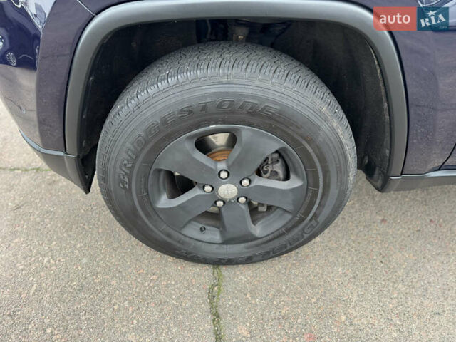 Синий Джип Гранд Чероки, объемом двигателя 2.99 л и пробегом 183 тыс. км за 15500 $, фото 13 на Automoto.ua