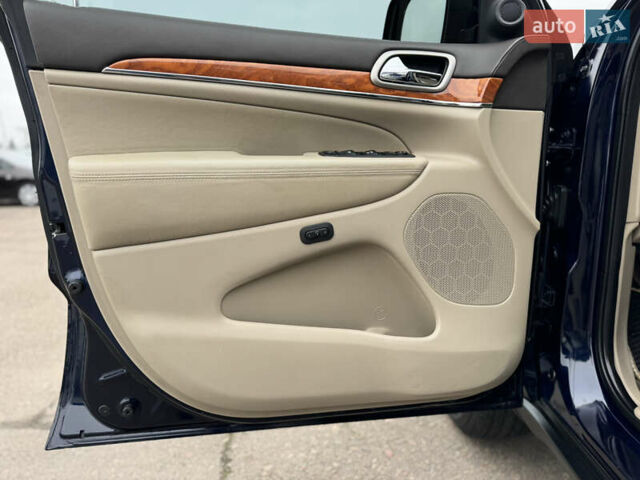 Синий Джип Гранд Чероки, объемом двигателя 2.99 л и пробегом 183 тыс. км за 15500 $, фото 70 на Automoto.ua