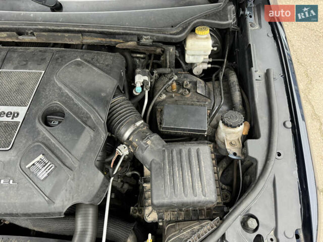 Синий Джип Гранд Чероки, объемом двигателя 2.99 л и пробегом 183 тыс. км за 15500 $, фото 96 на Automoto.ua