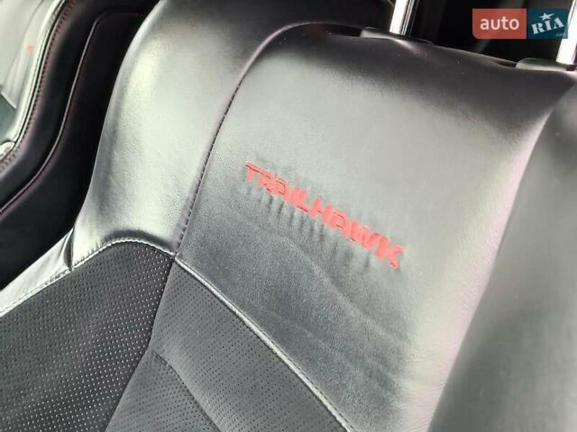 Синий Джип Гранд Чероки, объемом двигателя 3.6 л и пробегом 132 тыс. км за 26490 $, фото 27 на Automoto.ua