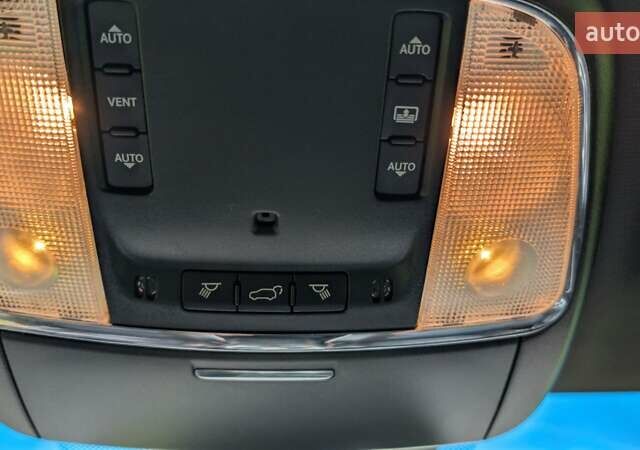 Синій Джип Grand Cherokee, об'ємом двигуна 2.99 л та пробігом 32 тис. км за 32000 $, фото 10 на Automoto.ua